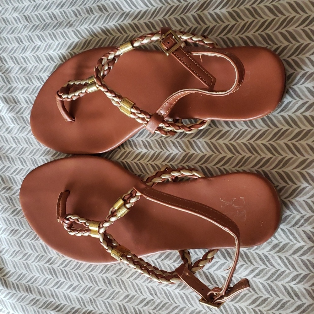 🆓️Free! 👡 NY&Co sandals 8